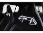 Abarth 600e 280 pk Scorpionissima 54 kWh / Navigatie / Camera / Sportstoelen / Elektr. kofferklep / PDC V+A / Stuur -en Stoelverwarmd / Dodehoek / 20'' LMV