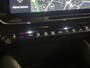 Alfa Romeo Junior 1.2 Turbo Hybrid Ibrida Speciale 17" Lichtmetaal | Adaptieve Cruise | Leder/Stof | Digitaal Dashboard | Stoelverwarming | LED | Parkeersensoren | Achteruitrijcamera | Airco (automatisch) | Apple Carplay/Android Auto|telefoonintegratie premium