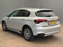 Fiat Tipo Cross 1.0 Camera | Keyless | Navigatie | 17" Lichtmetaal | Climate | Adpatieve Cruise | Carplay | Achteruitrijcamera | Airco (automatisch) | Armsteun voor