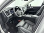 Volvo XC60 T6 Plug-in hybrid Ultra Dark Long Range | Trekhaak | PDC + 360 Camera | BLIS | Elektrische achterklep | Stoel + Stuurverwarming | Standkachel |