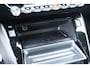 Peugeot 208 1.2 100PK GT PACK | Camera Voor + Achter | Sfeerverlichting | Keyless | Apple Carplay / Android Auto | Achterbank in delen neerklapbaar | Achterspoiler | Achteruitrijcamera