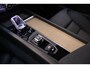 Volvo XC60 T6 350PK Ultra Dark FaceLift! | Luchtvering | Trekhaak | HK Audio | Memory