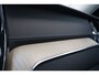 Volvo XC60 T6 350PK Ultra Dark FaceLift! | Luchtvering | Trekhaak | HK Audio | Memory