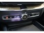 Volvo XC60 T6 350PK Ultra Dark FaceLift! | Luchtvering | Trekhaak | HK Audio | Memory