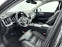 Volvo XC60 2.0 T6 Plug-in hybrid AWD Ultra Dark | Trekhaak | PDC V+A en 360 camera | BLIS | Panoramadak | Stoel + Stuurverwarming | Keyless Entry + Start |