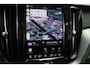 Volvo XC60 2.0 T6 Plug-in hybrid AWD Plus Dark | BLIS | Trekhaak | Leder | 360cam |