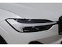 Volvo XC60 2.0 T6 Plug-in hybrid AWD Plus Dark | BLIS | Trekhaak | Leder | 360cam |