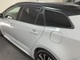 Toyota Corolla Touring Sports 1.8 Hybrid 122 PK Active Premium Camera / Apple Car Play / Head Up / verwarmde voorstoelen