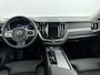 Volvo XC60 2.0 T6 Plug-in hybrid AWD Plus Dark | PDC V+A en 360 camera | Trekhaak | Adaptive Cruiscontrol | All Season banden | Elektrische achterklep | Stoel + Stuurverw |