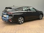 Peugeot 308 SW 1.6 Plug-in Hybrid 180 Active Pack Business Apple Carplay / Android Auto | LED Koplampen | 17"" lichtmetalen velgen | Trekhaak | Climate Controle | Cruise Controle | Parkeersensoren | | Apple Carplay/Android Auto|telefoonintegratie premium | Bestuurdersstoel in hoogte verstelbaar | Buitenspiegels elektrisch verstel- en verwarmbaar