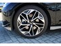 Hyundai Ioniq 6 Lounge AWD 77 kWh | 1500KG trekgewicht | V2L | Elektrische stoelverstelling met geheugenfunctie | verwarming / ventilatie in voorstoelen | BOSE Audio | 360 graden camera | | Achterstoelen verwarmd | Achteruitrijcamera | Audio installatie premium