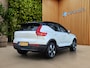 Volvo EX40 Single Motor Extended Range Ultra 82 kWh | Trekhaak | 360 Camera | Panoramadak | Harman/Kardon | Memory