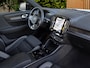 Volvo EX40 Single Motor Extended Range Ultra 82 kWh | Trekhaak | 360 Camera | Panoramadak | Harman/Kardon | Memory