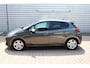 Peugeot 208 1.2 PureTech Signature O.a: PDC, Airco, Navi, Carplay, DAB, Cruise, Etc. All-in prijs!