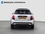 MINI Cooper 1.5 Camden Edition | Panoramadak | Leder | Camera | Cruise Control | Airco (automatisch) | Apple Carplay/Android Auto|telefoonintegratie premium | Cruise control