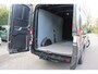 Ford Transit 350 2.0 TDCI L3H2 | ORIGINEEL NEDERLANDS! | 1 EIGENAAR! | DEALER ONDERHOUDEN! | CAMERA | RAPTOR GRILL | CRUISE | STOELVERWARMING | VOORRUITVERWARMING | TREKHAAK | TRAP | IMPERIAAL | PRACHTIGE STAAT!