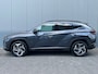 Hyundai Tucson 1.6 T-GDI 265pk PHEV Comfort Smart 4WD (299,- p/m Demo Deal!) | Climate | Camera | Carplay | Keyless | Navigatie | Full - Led | Elek. Klep | Winterpakket | 19" Lichtmetaal | Krell Audio | Digitale Cockpit | Parkeer Assistent | Adapt. Cruisecontrol | 1e Eigenaar