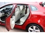 Volvo V40 1.6 T3 Summum O.a: Afn. Haak, Stoelverw, Leder, Navi, Camera, PDC, Etc. All-in prijs!