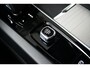 Volvo XC60 2.0 T6 Plug-in hybrid AWD Ultimate Bright | Luchtvering | Panoramadak | Harman/Kardon | 360 Camera | Pilot Assist