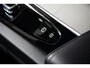 Volvo XC60 2.0 T6 Plug-in hybrid AWD Ultimate Bright | Luchtvering | Panoramadak | Harman/Kardon | 360 Camera | Pilot Assist