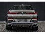 BMW X6 xDrive40i High Executive HUD | H&K | Pano | Luchtvering | 360 Camera | Stuurverwarming | Memory seats | Trekhaak | Adapt. Cruise Control + Zelfsturende functie