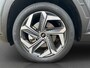 Hyundai Tucson 1.6 T-GDI 265pk PHEV Comfort Smart 4WD | Climate | Camera | Carplay | Keyless | Navigatie | Full - Led | Elek. Klep | Winterpakket | 19" Lichtmetaal | Krell Audio | Digitale Cockpit | Parkeer Assistent | Adapt. Cruisecontrol