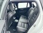 Volvo V60 T6 Recharge Ultra Dark | 19" | Sportstoelen | Trekhaak | Panoramadak | 360 Camera | Head-up | Harman Kardon | Elektr. verst. Stoelen | Full LED | Adaptieve Crusie | BLIS