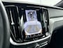 Volvo V60 T6 Recharge Ultra Dark | 19" | Sportstoelen | Trekhaak | Panoramadak | 360 Camera | Harman Kardon | Head-Up | Elektr. verst. Stoelen | Full LED | Adaptieve Cruise | BLIS