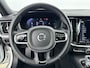 Volvo V60 T6 Recharge Ultra Dark | 19" | Sportstoelen | Trekhaak | Panoramadak | 360 Camera | Harman Kardon | Head-Up | Elektr. verst. Stoelen | Full LED | Adaptieve Cruise | BLIS