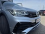 Volkswagen Tiguan 1.5 TSI R-Line In/Exterieur | LED | Digital Cockpit | Half Leder | CarPlay | Navigatie | Adaptive Cruise | Climate