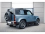 Land Rover Defender 90 Defender P400 90 X-Dynamic SE GRIJS KENTEKEN | 66.800 EXCL BTW | Luchtvering | Jumpseat | Afn trekhaak | Head-Up | Stoelkoeling/verwarming | 360gr Camera