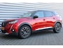 Peugeot 2008 1.2 PURETECH 155PK GT PACK AUTOMAAT / NAVI / LEDER / CLIMA / PDC / 18" LMV / CAMERA / PANO. DAK / FOCAL AUDIO / KEYLESS / FULL-LED / FULL OPTIONS !!