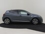 Renault Clio 1.0 TCe Initiale Paris 90pk | Lederen bekleding | Dodehoekdetectie | Bose audio | Navigatie | Keyless | Privacy glass | Camera achter | 17"LMV