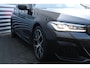 BMW 5-Serie Touring 530D 286PK HIGH EXECUTIVE M-SPORT / NAVI / LEDER / FULL-LED / CLIMA / PDC / 19" LMV / CAMERA / KEYLESS  / PANO. DAK / WINTERPAKKET / ADAPT. CRUISECONTROL / UNIEK / NIEUWSTAAT !!