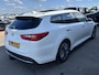 Kia Optima Sportswagon 2.0 GDI PHEV ExecutiveLine Schuif/kanteldak, Trekhaak, Stoelventilatie + Stoelverwarming, Stuurwiel verwarmd, 360° Camera, Navigatie, Lederen bekleding, Seat memory, Herman/Kardon, Plug-in!