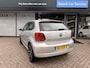 Volkswagen Polo 1.4-16V Comfortline | Sensoren | 17" | Automaat