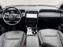 Hyundai Tucson 1.6 T-GDI PHEV Premium Sky 4WD / Dealer Onderhouden / Panoramadak / Standkachel / 360 Camera / Adaptieve Cruise / Apple Carplay & Android Auto / Navigatie / Stoel Verwarming / Stuurwiel Verwarming / Stoel Verkoeling / Elektr. Stoelen / Dodehoek detectie / Achterbank verwarming /