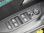 Peugeot 2008 SUV Allure Pack 130pk Automaat | Navigatie via Apple Carplay / Android Auto | Achteruitrijcamera | 3D Cockpit | Climate Control | Cruise Control | Led koplampen | Parkeersensoren | Keyless start | Bluetooth | DAB+ radio | Donker getint glas | 17" lichtmetalen velgen |