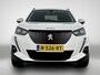 Peugeot 2008 SUV Allure Pack 130pk Automaat | Navigatie via Apple Carplay / Android Auto | Achteruitrijcamera | 3D Cockpit | Climate Control | Cruise Control | Led koplampen | Parkeersensoren | Keyless start | Bluetooth | DAB+ radio | Donker getint glas | 17" lichtmetalen velgen |