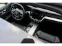 Volvo S60 B3 R-Design | Panoramadak | Stoelverwarming | Adaptive Cruise Control | Parkeerverwarming | BLIS | Parkeersensoren voor + achter | Parkeersensoren voor + achter | Parkeercamera | 19'' Lichtmetalen velgen |