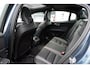 Volvo S60 B3 R-Design | Panoramadak | Stoelverwarming | Adaptive Cruise Control | Parkeerverwarming | BLIS | Parkeersensoren voor + achter | Parkeersensoren voor + achter | Parkeercamera | 19'' Lichtmetalen velgen |