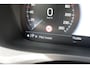 Volvo S60 B3 R-Design | Panoramadak | Stoelverwarming | Adaptive Cruise Control | Parkeerverwarming | BLIS | Parkeersensoren voor + achter | Parkeersensoren voor + achter | Parkeercamera | 19'' Lichtmetalen velgen |