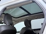 Volvo V90 Cross Country B5 AWD AUT8 250PK Plus | Panoramadak | Harman Kardon audio | Semi elektrisch wegklapbare trekhaak | 20" Lichtmetalen velgen | Standkachel met timer | Verwamrde voorstoelen, achterbank & stuurwiel | Adaptieve Cruise Control | Getint glas achter