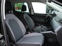SEAT Arona 1.0 TSI Style Business Intense | Afneembare trekhaak | Achteruitrijcamera | Keyless entry | Apple carplay / Android auto |