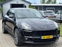 Porsche Macan 2.0 Turbo 252PK Benzine 2016 Zwart OH Historie