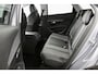 Peugeot 3008 1.2 PureTech Allure grijs automaat