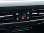 Volkswagen Golf 1.5 eTSI R-Line Business 150pk | 1e eigenaar | Stoel- & stuurverwarming | Achteruitrijcamera | Apple carplay/Android auto | DAB |