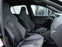 Volkswagen Golf 1.5 eTSI R-Line Business 150pk | 1e eigenaar | Stoel- & stuurverwarming | Achteruitrijcamera | Apple carplay/Android auto | DAB |
