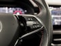 Skoda Kamiq 1.0 TSI Monte Carlo Automaat (PANORAMADAK, VIRTUAL COCKPIT, KUIPSTOELEN, APPLE CARPLAY, CAMERA, GETINT GLAS, ADAPTIVE CRUISE, KEYLESS, NIEUWSTAAT)