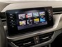 Skoda Kamiq 1.0 TSI Monte Carlo Automaat (PANORAMADAK, VIRTUAL COCKPIT, KUIPSTOELEN, APPLE CARPLAY, CAMERA, GETINT GLAS, ADAPTIVE CRUISE, KEYLESS, NIEUWSTAAT)